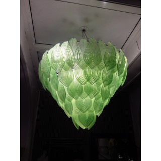 L 75 Lampadario con foglie di Murano color verde