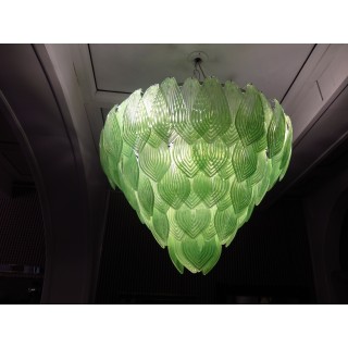 L 75 Lampadario con foglie di Murano color verde